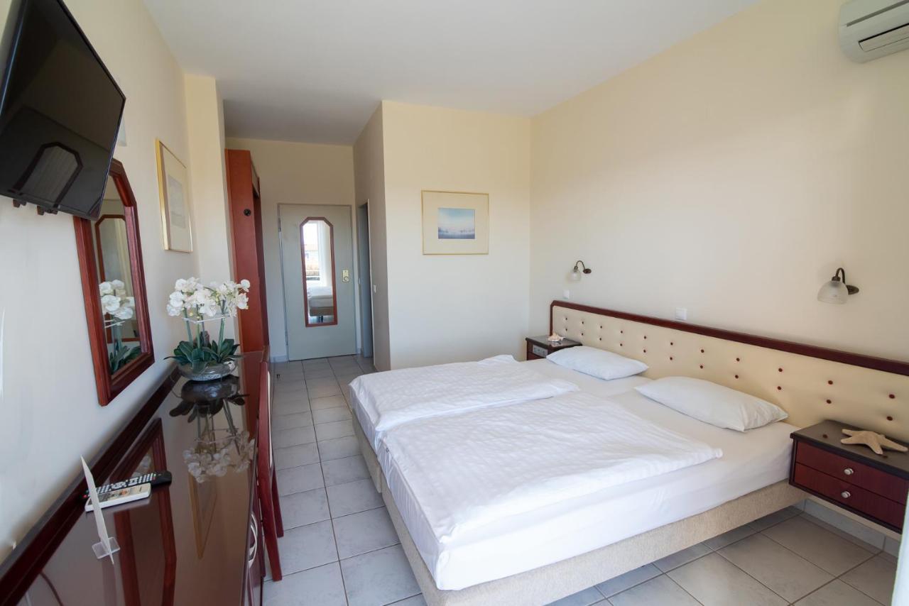 מיתיקאס Dionisos Hotel מראה חיצוני תמונה