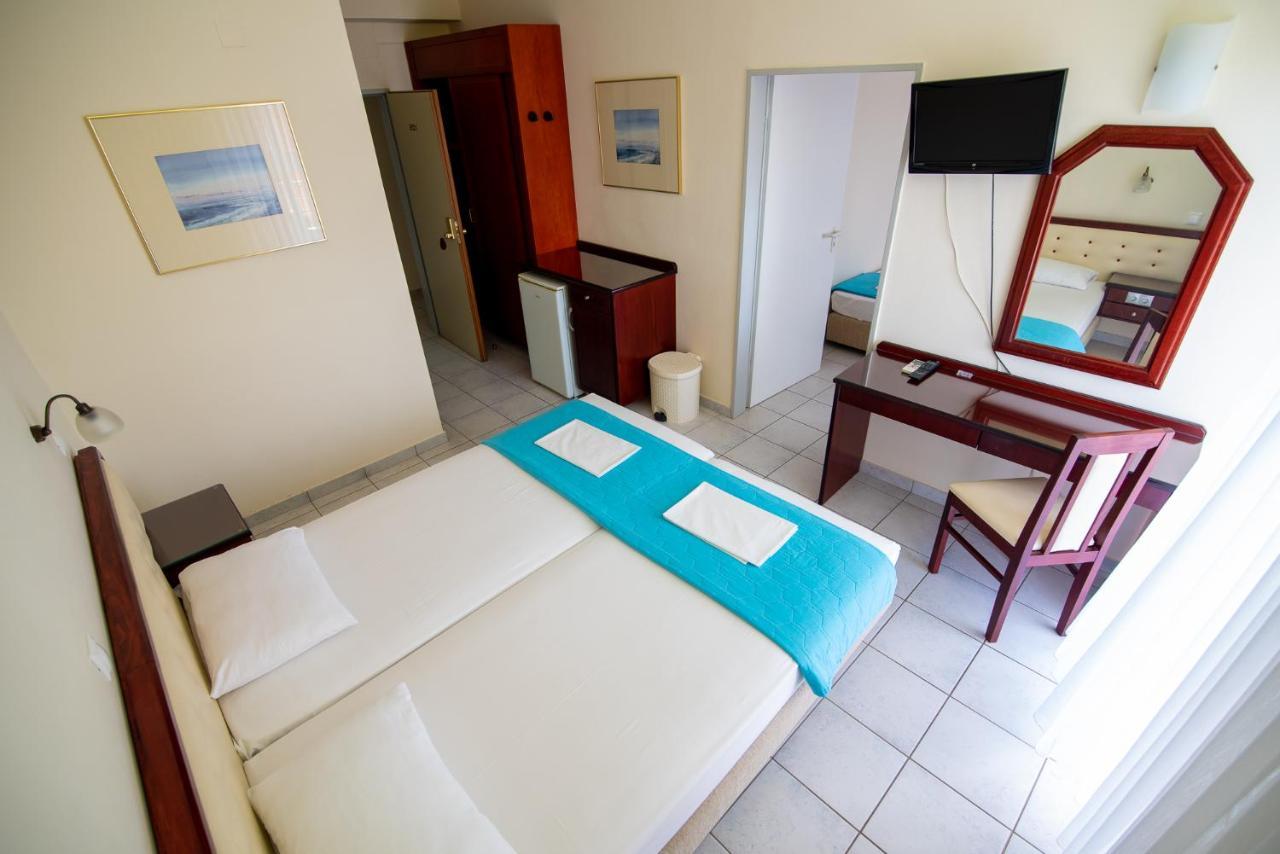 מיתיקאס Dionisos Hotel מראה חיצוני תמונה